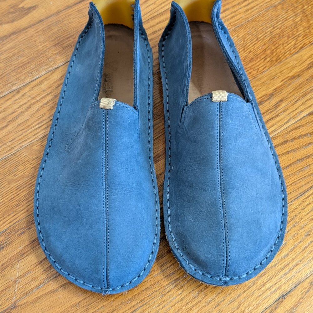 Vivobarefoot Ababa II slip-on shoes in blue leather 37